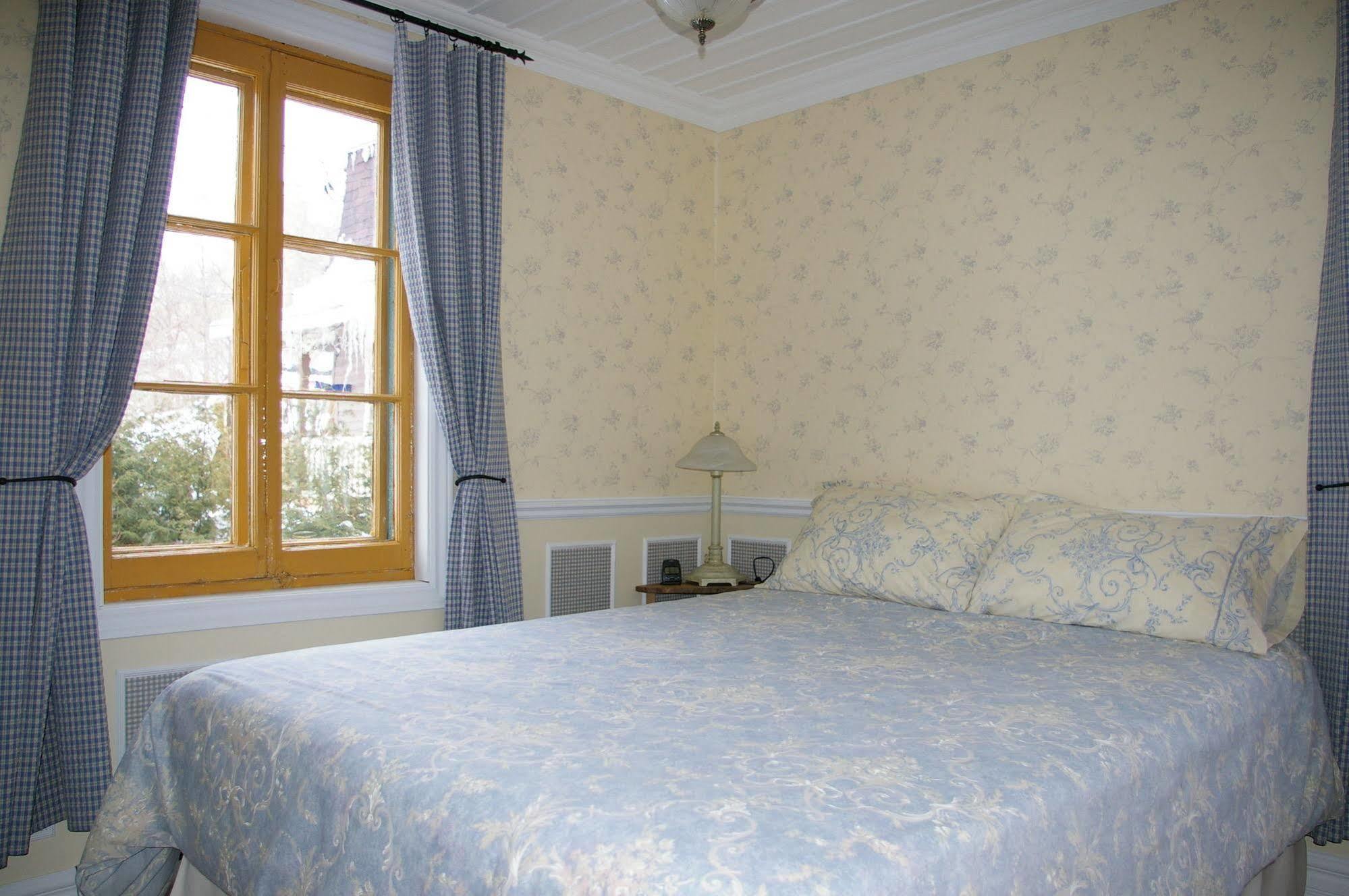 Auberge Du Maitre Forgeron 波普雷 外观 照片